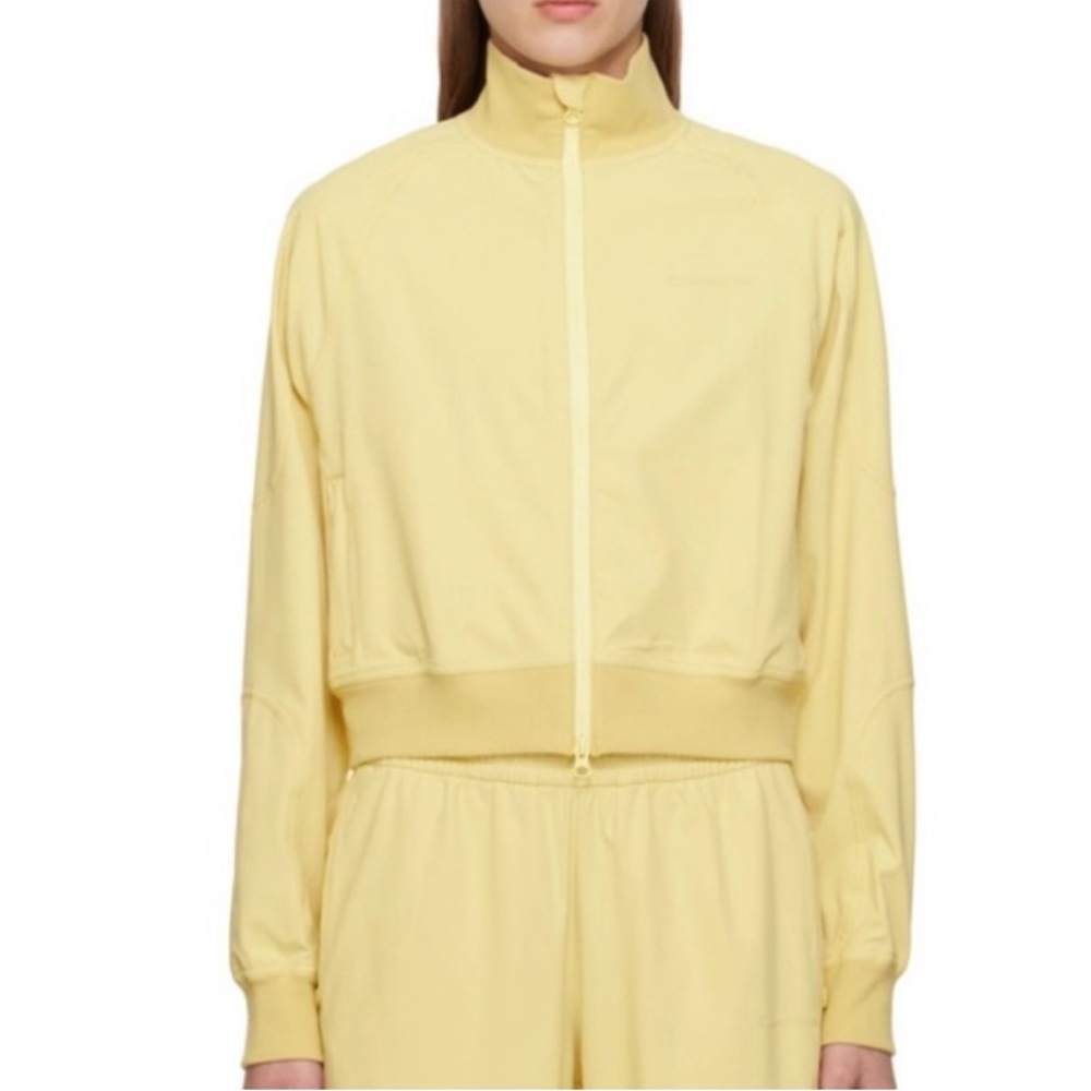 Outdoor voices High stride jacket